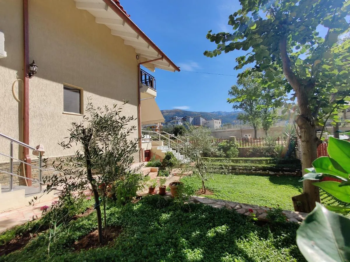 Апартаменты Villa Vasil Mertiri Химара Албания